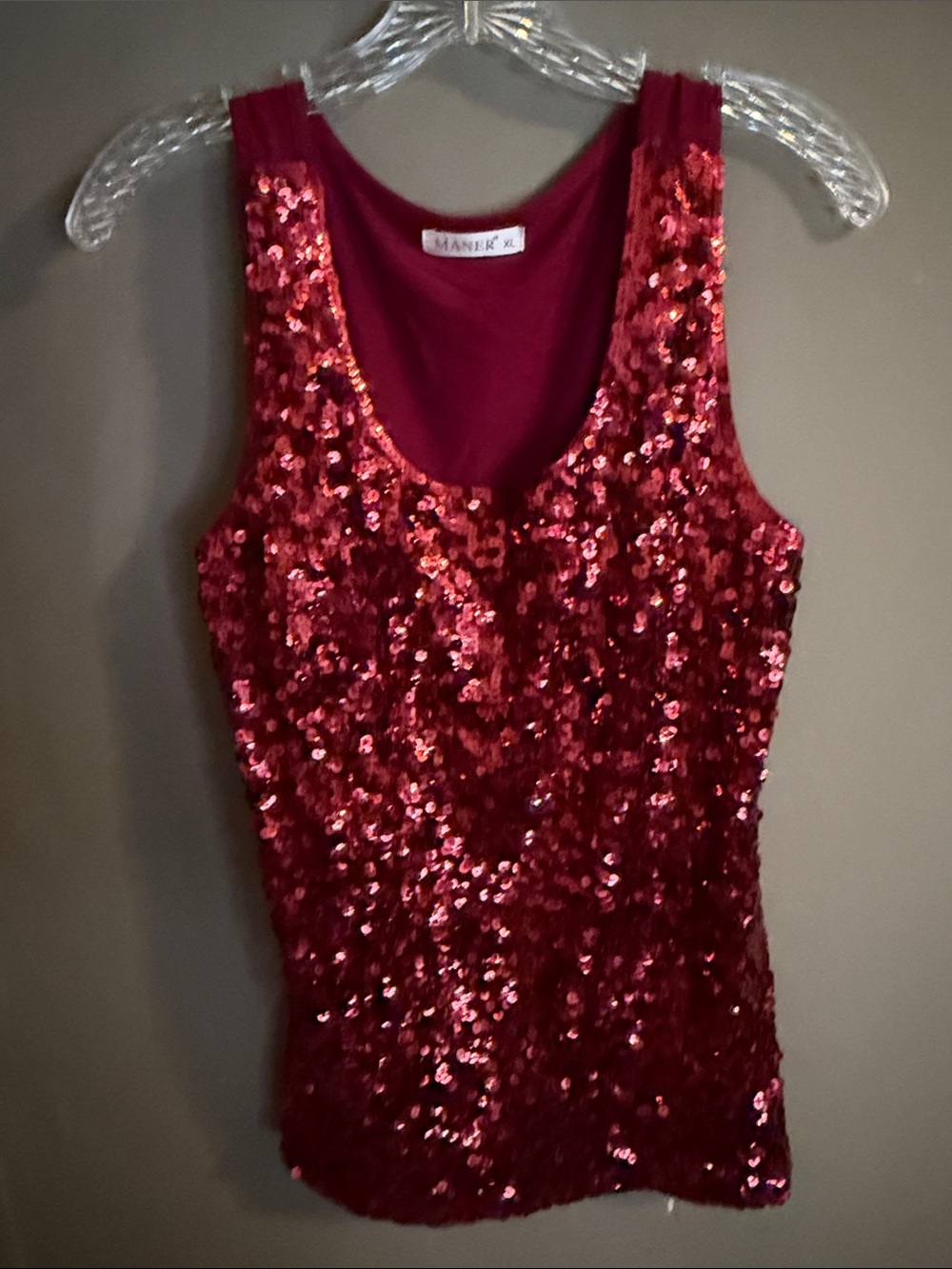 Women’s Sequin Tank Top - Red cl